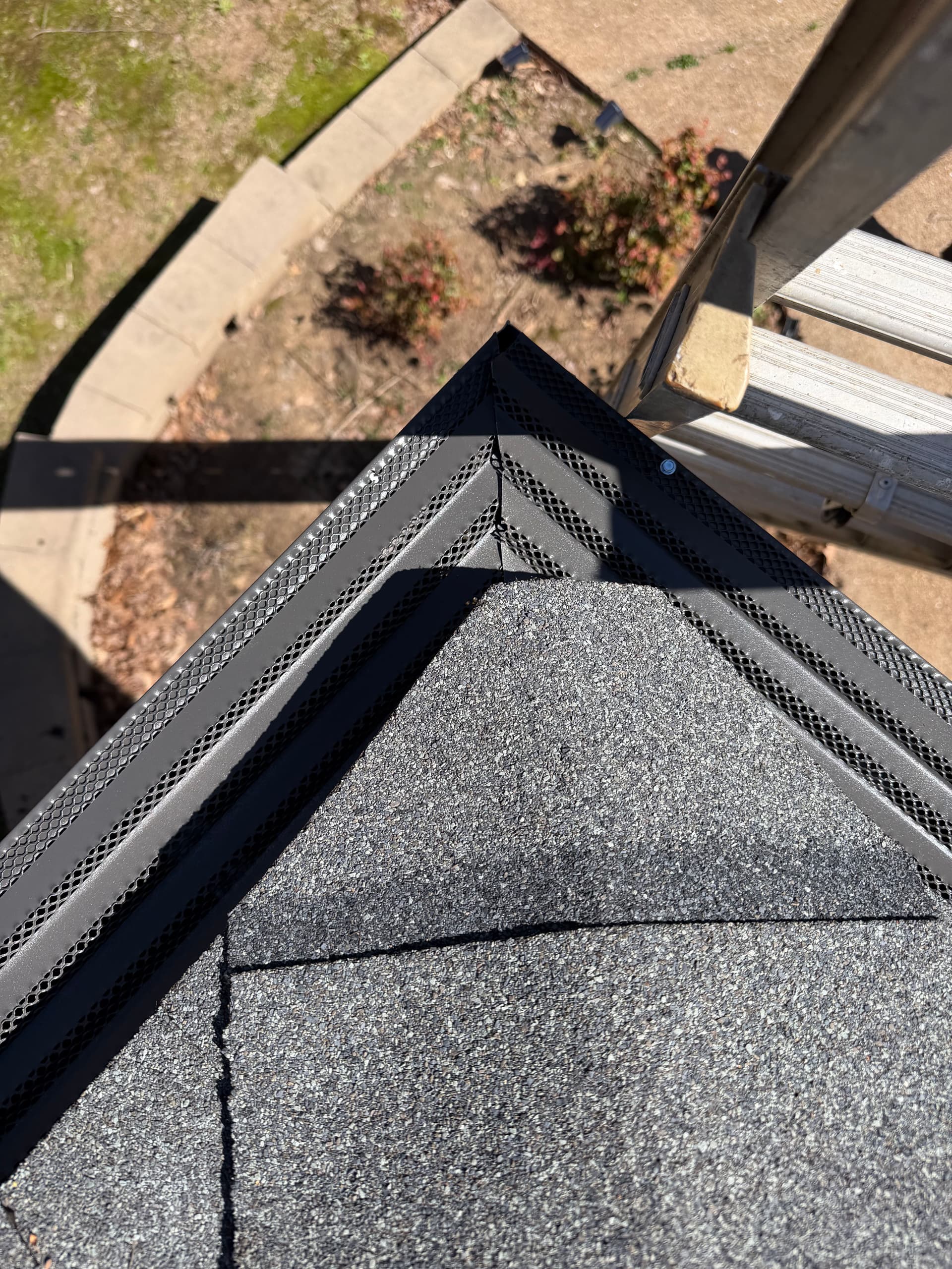 Gallery photos for Gutter Guard Installation in Threeway: Image #2