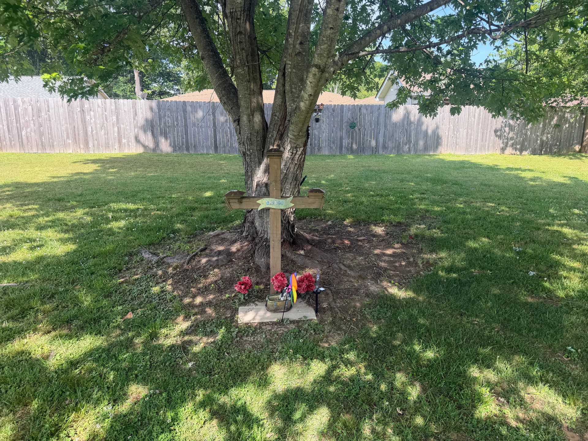 A Clean, Meaningful Flowerbed Install in Humboldt image