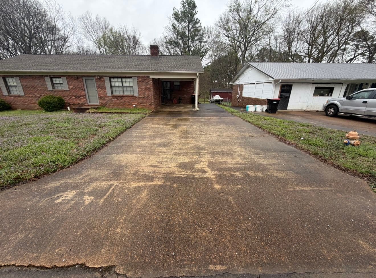 Project Transform Your Home's Curb Appeal with Pressure Washing in Humboldt image