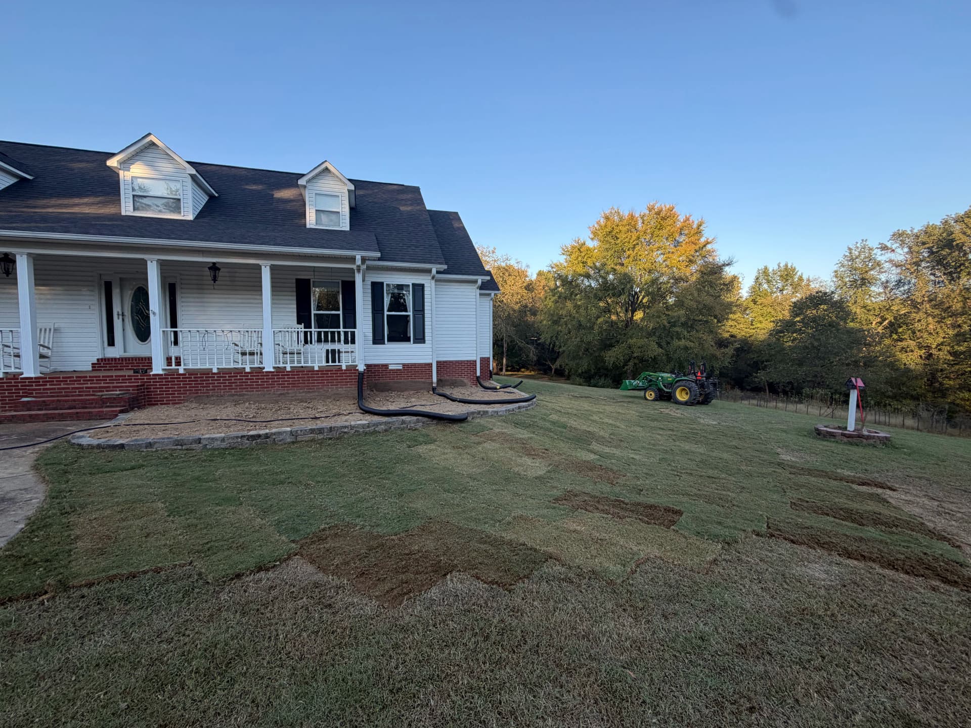 Gallery photos for Retaining Wall Rebuild and Bermuda Sod Install on a Full Front Yard: Image #9
