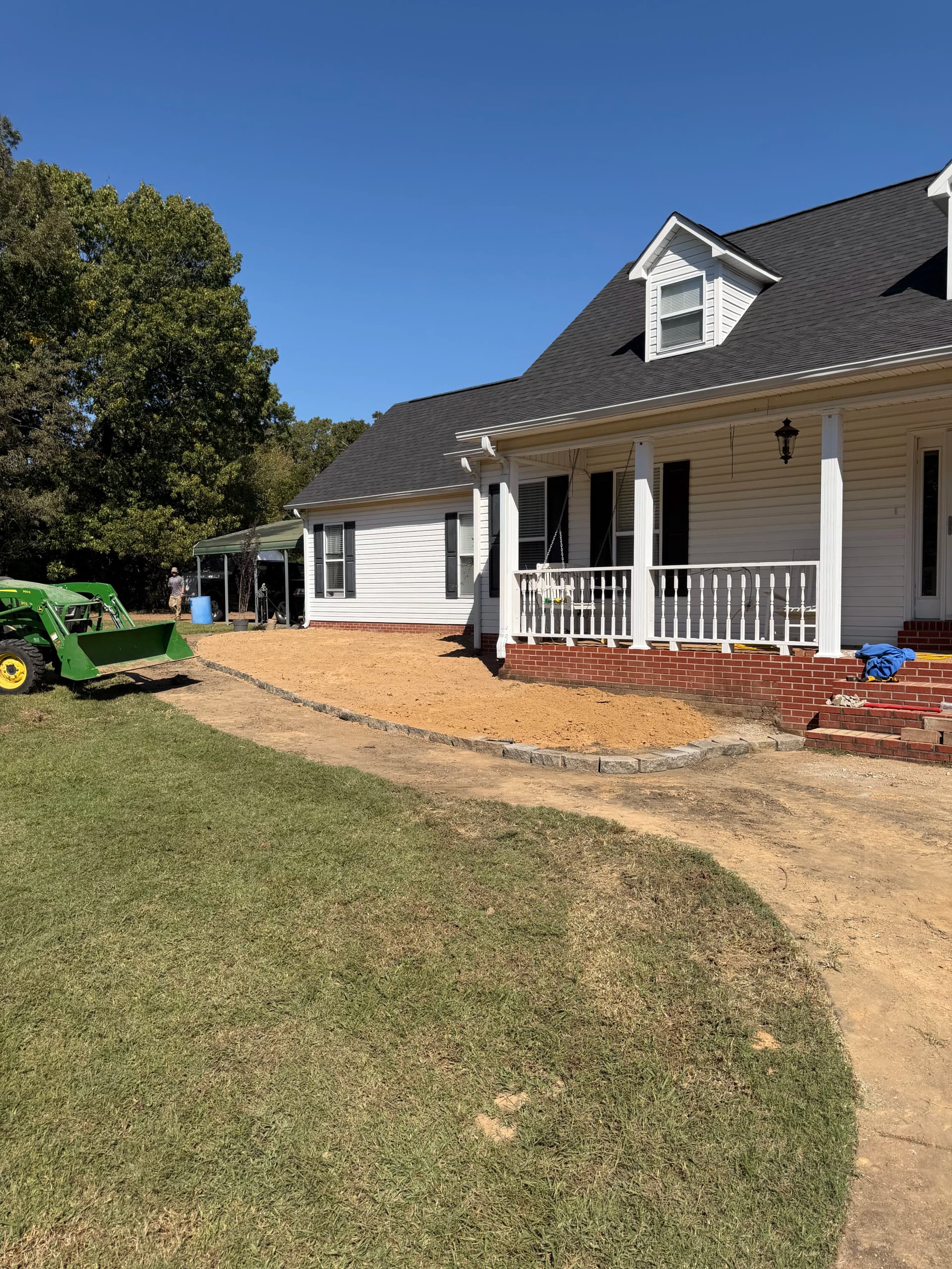 Gallery photos for Retaining Wall Rebuild and Bermuda Sod Install on a Full Front Yard: Image #1